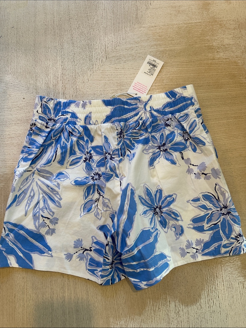 Lilly Pulitzer NWT Resort White Jet Set Jungle Alista Stretch Shorts - Picture 5 of 12